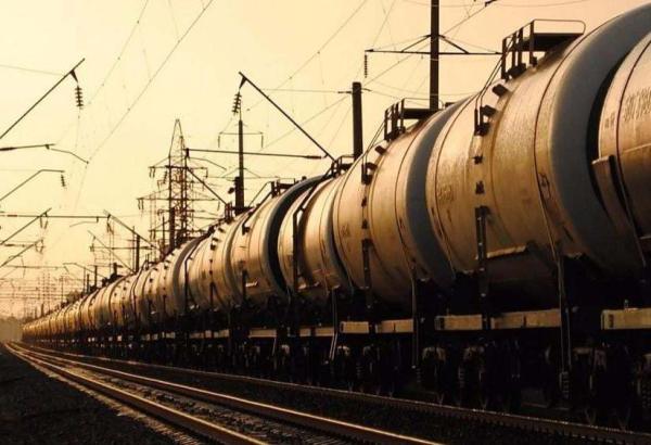 Улаанбаатарт шатахуунтай 443 вагон байна