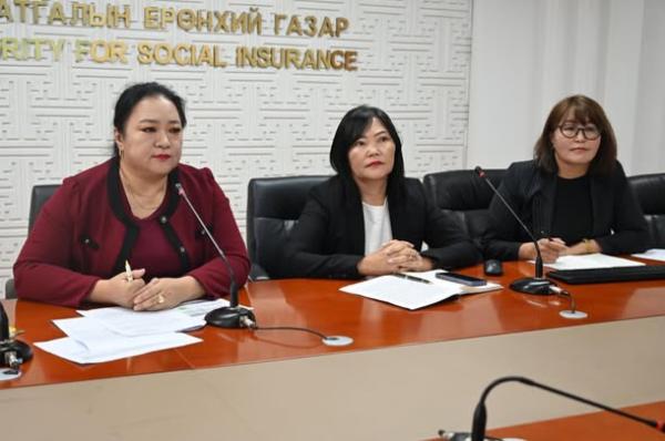 ЧИГЛЭЛ, ЗӨВЛӨМЖ ӨГЧ АЖИЛЛАЛАА