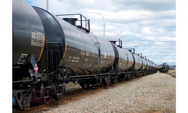 Өнөөдрийн байдлаар төмөр зам дээр АИ-92 бензинтэй 63 цистерн вагон байн