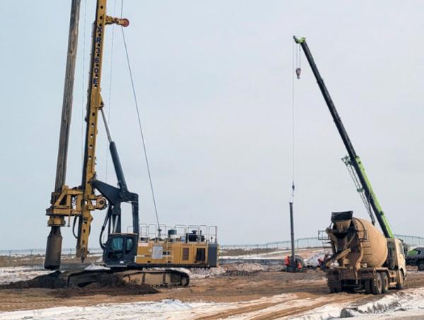 Гашуунсухайт&ndash;Ганцмод боомтын хил дамнасан төмөр замын төслийн барилга угсралтын ажил хэвийн үргэлжилж байна