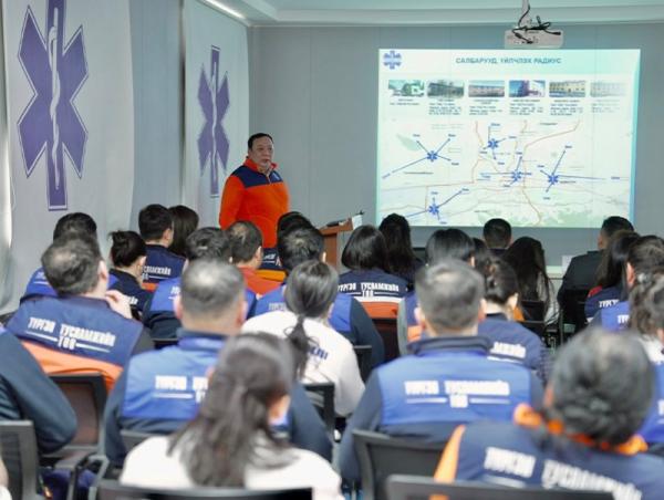 Нийслэлийн түргэн тусламжийн төв 2025 оны эхний 11 сарын байдлаар 404.485 дуудлага хүлээн авчээ