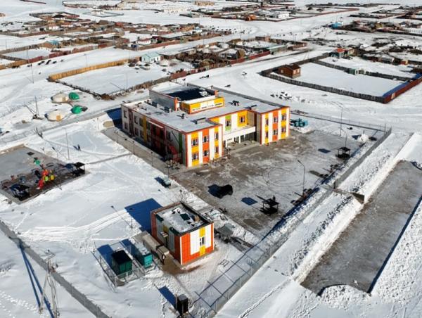 Партизанд 280 хүүхдийн хүчин чадалтай бага сургууль, цэцэрлэгийн цогцолборыг улсын комисс хүлээн авлаа