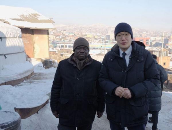 Эваристэ Коуасси Комлан: ЧИП төслийн дулаалгын үр дүнд хүүхдүүд өглөө хичээлд явахдаа дулаахан гэрт сэрж байгаад баяртай байна