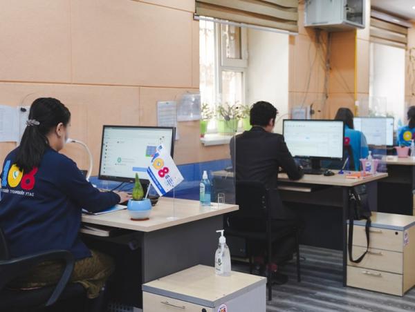 Хүүхдийн тусламжийн 108 утсанд долоон хоногийн хугацаанд 1526 дуудлага мэдээлэл иржээ