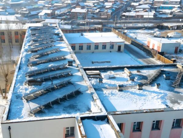 Чингэлтэй дүүргийн 49 дүгээр сургууль хэрэглээний цахилгаанаа 100 хувь өөрсдөө үйлдвэрлэдэг боллоо