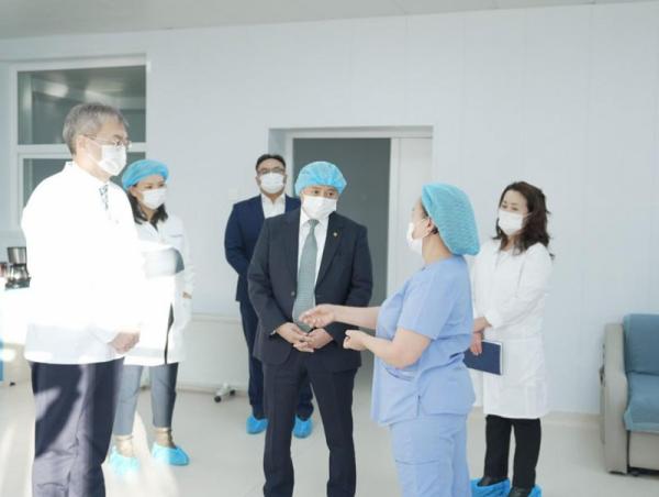 ЭМЯ: Найман сартай хүүхэд томуугаар өвчилсөн байхдаа улаанбурхны халдвар авч нас барлаа