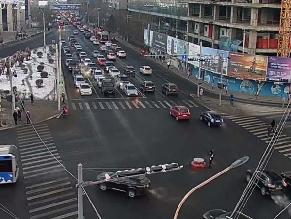 AI авто замын зөрчил илрүүлснээр уулзварын нэвтрүүлэх чадвар эрс сайжирлаа