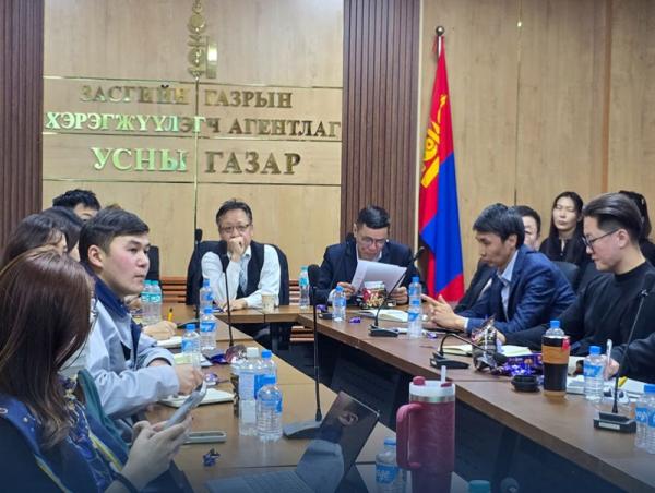 Төслийг хэрэгжүүлэхдээ усны нөөцийн тэнцвэрт байдлыг тооцож төлөвлөх талаар хэлэлцлээ