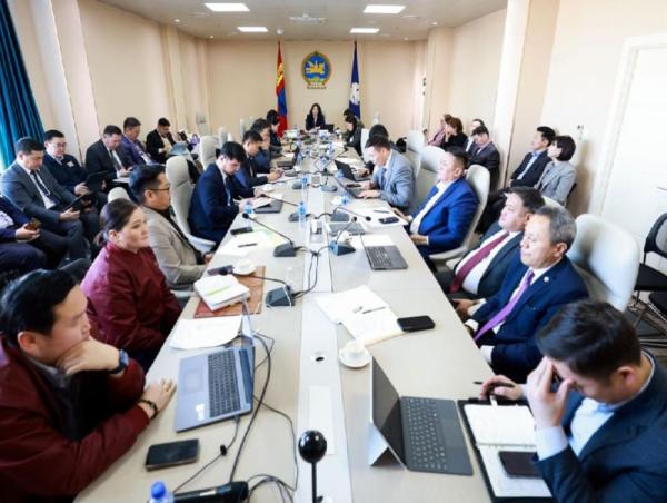 &ldquo;Сэлбэ голын эх&rdquo; байгалийн нөөц газрын хилийн заагт өөрчлөлт оруулах тухай асуудлыг хойшлууллаа