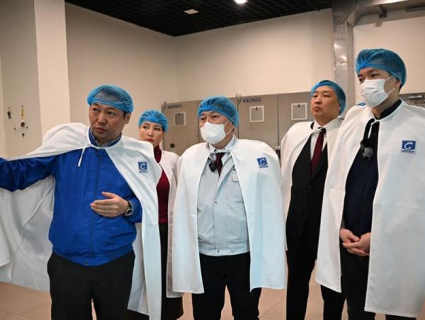 &ldquo;Сүүн дархлаа&rdquo; хөтөлбөрт ирэх жилээс нийслэлийн 1-12 дугаар ангийн бүх хүүхдийг хамруулна