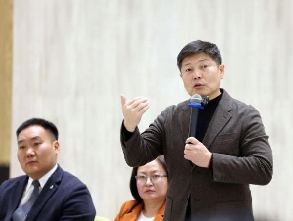 Х.Нямбаатар: Барилгын норм, журам зөвлөлтийн үеийн өртөг өндөр, хүнд хийцлэлтэй, хуучин стандартаар явдгийг өөрчлөх ёстой