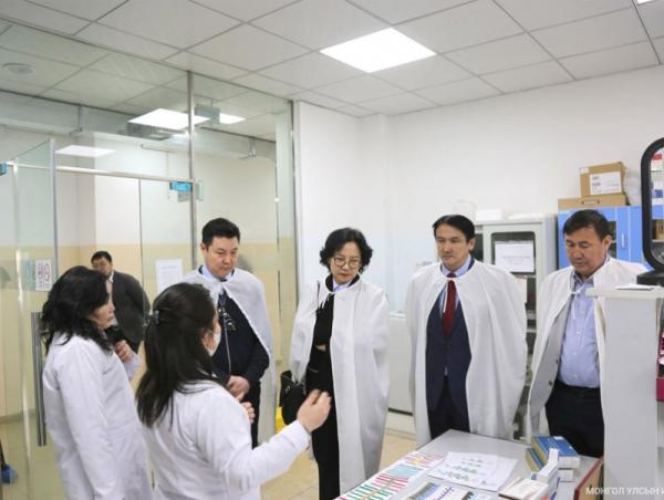 Боловсрол, шинжлэх ухааны дэд хорооны дарга, гишүүд шинжлэх ухааны байгууллагуудын үйл ажиллагаатай танилцлаа