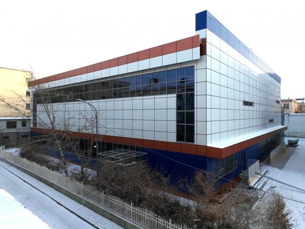 Нийслэлийн ерөнхий боловсролын 23 дугаар сургуулийн усан бассейн бүхий спорт заалыг ашиглалтад орууллаа