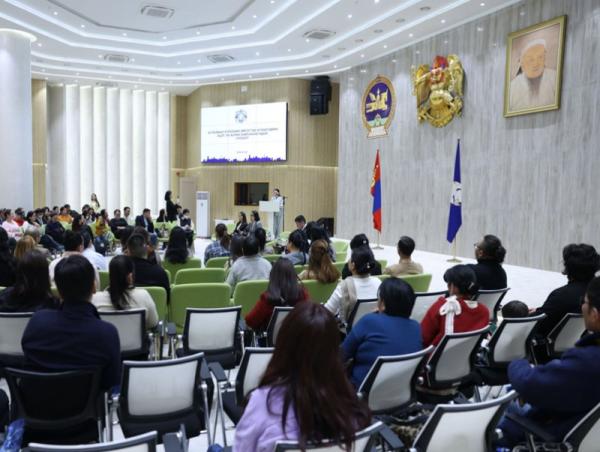 Аутизмын хүрээний эмгэгтэй хүүхдүүдийн боловсролын хүртээмжийг нэмэгдүүлэхэд онцгой анхаарч байна