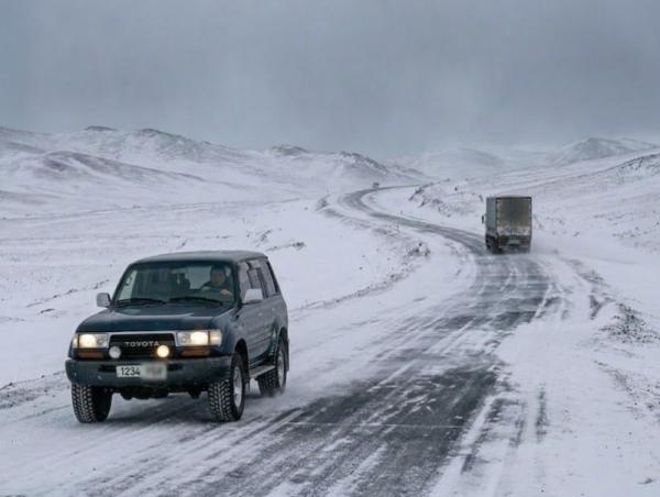 Хаагдсан зам даваа байхгүй байна
